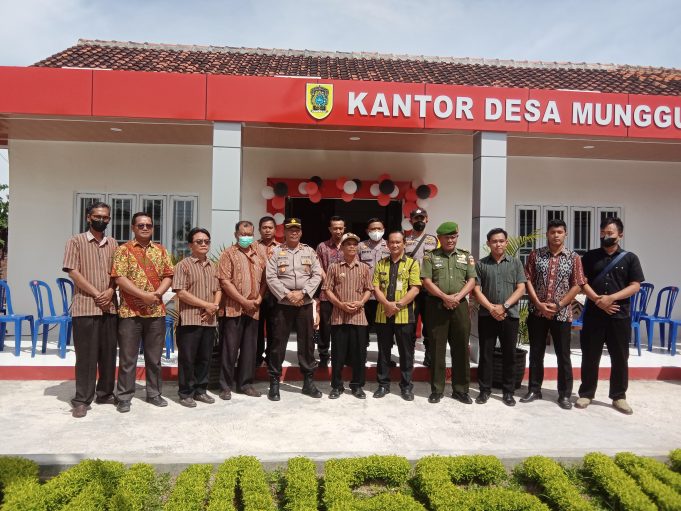Peresmian Kantor Desa Munggung Yang Baru