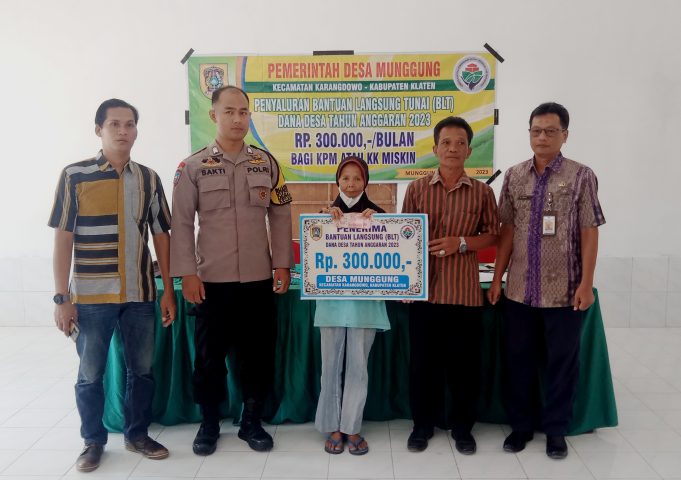 Penyaluran BLT-DD Tahap 4, 5 Dan 6 Desa Munggung.
