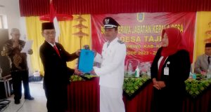 Serah Terima Jabatan Dari PJ Kepala Desa Kepada Kepala Desa Yang Baru Desa Taji.
