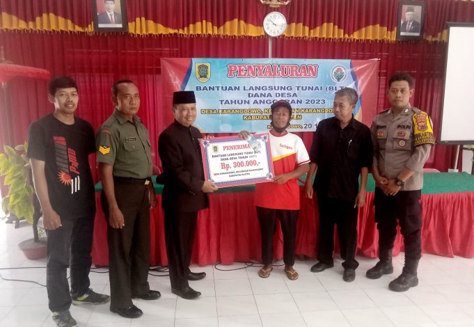 Penyaluran BLT-DD Tahap X Tahun 2023 Desa Karangdowo.