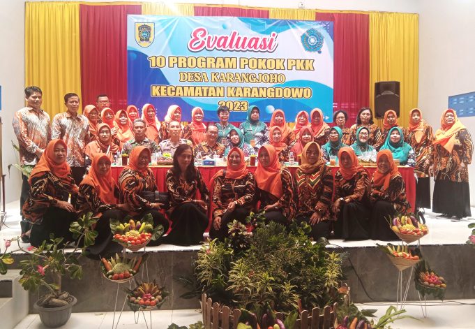 Evaluasi Pelaksanaan 10 Program Pokok PKK Desa Karangjoho.