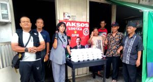 Organ LOG1KA: loyalis Ganjar Indonesia Untuk Sejahtera Bersatu Berkolaborasi Bersama DPC GPM Kota Surakarta Mengadakan Kegiatan Jumat Berkah