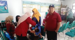 Pelaksanaan Sub Pekan Imunisasi Nasional (PIN) Polio Di Desa Tlogorandu.