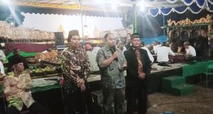 Tradisi Ruwahan Warga Masyarakat Desa Tlogorandu Gelar Wayangan
