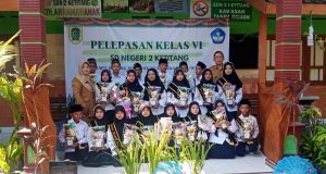 Pelepasan Siswa Siswi Kelas VI SD Negeri II Ketitang.