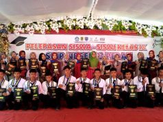 Prosesi Pelepasan Siswa Siswi Kelas IX SMP Negeri 3 Pedan