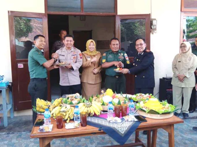 Tasyakuran HUT Bhayangkara Ke 78 Polsek Juwiring.