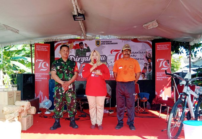 Meriahkan HUT Kemerdekaan RI Ke 79 Pemdes Gondangsari Gelar Jalan Sehat Dan Panggung Hiburan.