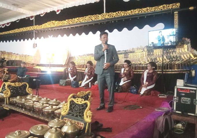 Puncak Acara Peringatan HUT RI Ke 79 Dan Bersih Dusun Jatirogo/Sidorejo Ringinputih Gelar Wayangan