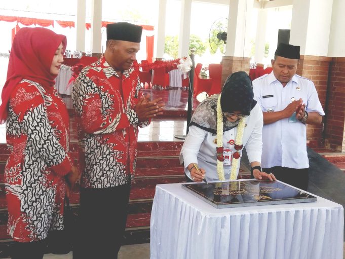 Dalam Kegiatan Sambang Warga,Bupati Klaten Resmikan Pendapa Pandawa Desa Blanceran