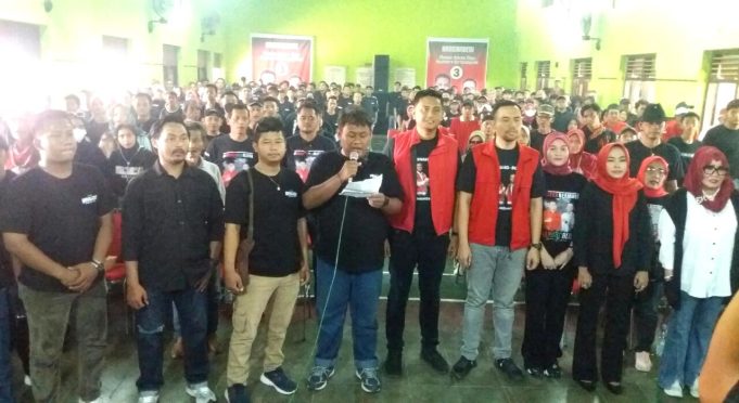 Relawan Brigade Muda Militan Deklarasikan Pemenangan Pasangan Cabup Cawabup Handarbeni