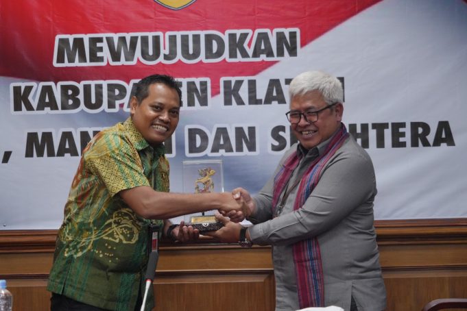 Pemkab Klaten Raih Nilai 99,75 Tahap III Monev Keterbukaan Informasi Publik 2024