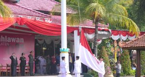 Sekda Klaten Ajak Masyarakat Kobarkan Semangat Kepahlawanan Saat Pimpin Upacara Hari Pahlawan 2024