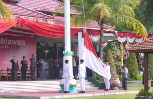 Sekda Klaten Ajak Masyarakat Kobarkan Semangat Kepahlawanan Saat Pimpin Upacara Hari Pahlawan 2024