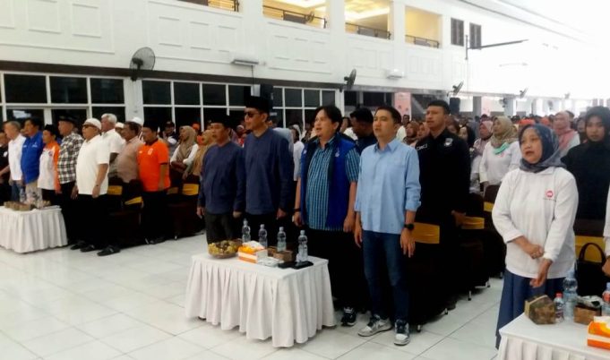 Ribuan Relawan Dan Simpatisan Pendukung Paslon 02 Herry-Wahyu, Ikuti Kampanye Akbar.