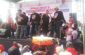 Kampanye Terakhir Paslon No Urut 03 Di Lapangan Bulurejo Berlangsung Meriah.