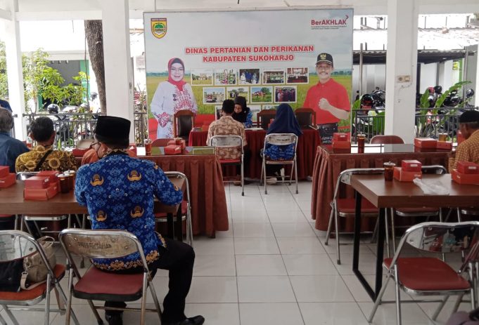 Budidaya Tanam Dengan Sistim Screen House Langkah Jitu Stabilkan Hasil Sayuran Dan Buah.