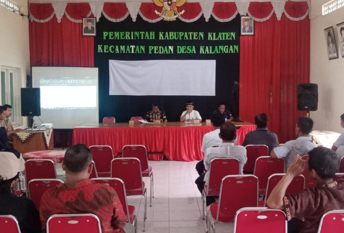 Musyawarah Desa Tentang Perencanaan Pembangunan Desa Tahun 2025 Desa Kalangan