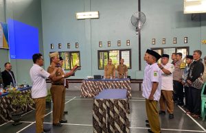 KEPALA DESA KEDUNGARUM LANTIK DUA KEPALA DUSUN