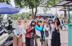 KEGIATAN EXTRA KULIKULER SMK NEGERI 02 SUKOHARJO DI ALUN-ALUN SATYA NEGARA SUKOHARJO