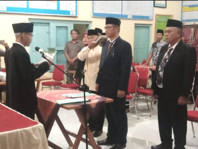 Pengambilan Sumpah/Janji dan Pelantikan Anggota BPD Antar Waktu Desa Trucuk