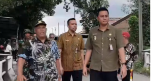Bupati dan Wakil Bupati Klaten Tinjau Pembangunan Jalan, Pastikan Kelancaran Akses Mudik Lebaran