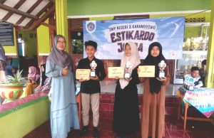 Tingkatkan Pengetahuan Keagamaan dan Kepedulian Pada Sesama, SMP Negeri 3 Karangdowo Gelar Pesantren Kilat