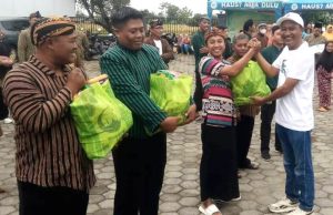 Jelang Hari Raya Idul Fitri 2025 Pemdes Ponggok Salurkan Sembako 730 Paket Pada Warganya.