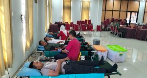 Wujud Nyata Kepedulian Sosial, Koramil 20/Cawas Ikuti Donor Darah