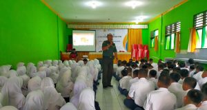 Siswa SMP Negeri 1 Kemalang Klaten Terima Materi Wasbang Oleh Danramil 13/Kemalang, Ini Yang Disampaikan