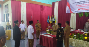 DESA MANIS KIDUL KEMBALI LANTIK PERANGKAT DESA