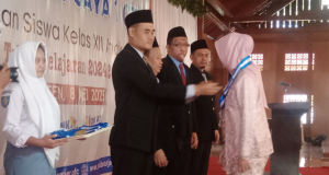 Akhirussanah SMK Batur Jaya 1 Ceper Klaten, Kelas XII Tahun Pelajaran 2024-2025.