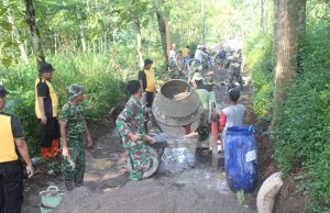 Betonisasi Jalan TMMD Sengkuyung Tahap II Dimulai Di Desa Mundu, Kecamatan Tulung Klaten