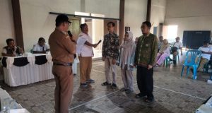 DESA CIPETIR KUKUHKAN PENGURUS BUMDES