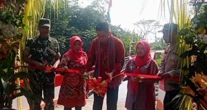 Bupati Klaten Hamenang Wajar Ismoyo Resmikan Jembatan Bogor, Desa Bener.
