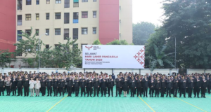 Wakapolres Metro Jakarta Barat AKBP Dr. Tri Suhartanto, S.H., M.H., M.Si Pimpin Upacara Hari Lahir Pancasila Tahun 2025: Pancasila Adalah Jiwa Bangsa