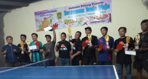 Sukses, Pemerintah Desa Ngawonggo Gelar Turnamen Tenes meja Piala Ngawonggo Cup