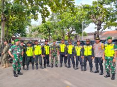 Danramil 24/Klaten Utara Bersama Anggota Amankan Pemulangan Jamaah Haji Kloter 74 Asal Klaten