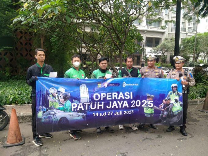 OPS Patuh Jaya 2025 Satlantas Jakarta Barat Gelar Penyuluhan Bagi Ojek Online
