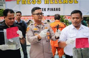 Dua Pelaku Curanmor Kelompok Rumpin Diringkus Polsek Pinang,10 Motor Disita
