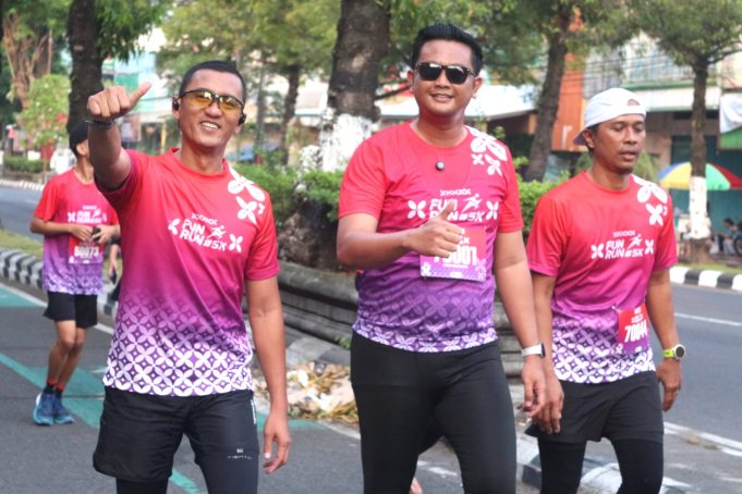 Peringati Hari Jadi Kabupaten Klaten Ke-221 Dan Hut PT BPR Bank Klaten Ke-74, Dandim 0723/Klaten Hadiri Bank Klaten Fun Run