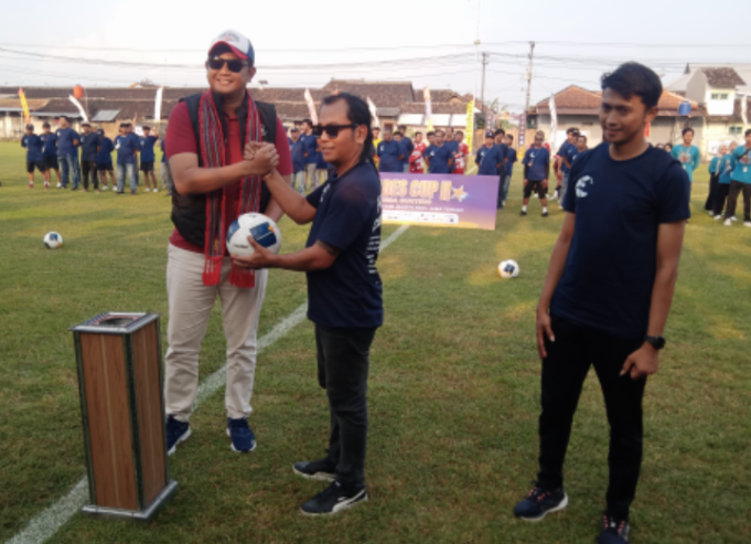 Pembukaan Turnamen Sepak Bola Kades Cup II Desa Gunting Di Hadiri Bupati dan Wakil Bupati Klaten