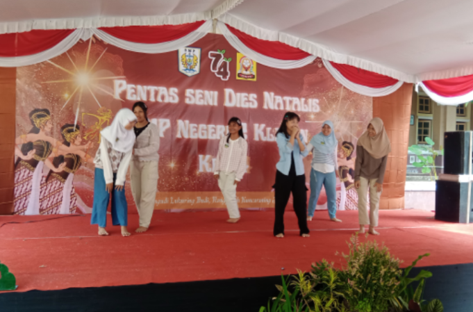 Pentas Seni Perayaan Dies Natalis Ke 74 SMP Negeri 2 Klaten, Sederhana Dan Bermakna