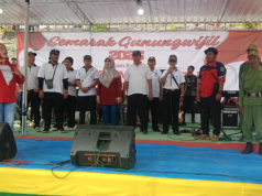 Ribuan Warga Desa Kupang Ikuti Jalan Sehat Semarakan HUT Kemerdekaan RI Ke-80
