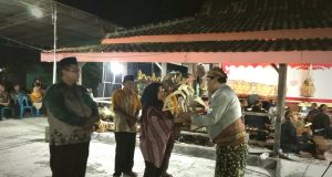 Bersih Desa Sebagai Wujud Rasa Syukur Warga Desa Soko Gelar Wayangan.
