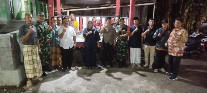 Peningkatan Kondusifitas Trantibum Linmas, Danramil Bersama Muspika Juwiring Sambangi Dan Tinjau Poskamling Desa