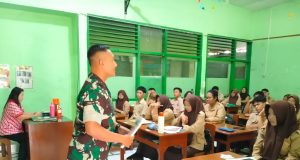 Rekrutmen TNI AD 2025 Dibuka, Babinsa Koramil Kebonarum Sosialisasikan Penerimaan Prajurit TNI AD Tahun 2025 Di SMAN