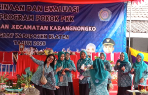 Evaluasi 10 Program Pokok PKK Desa Jagalan Kecamatan Karangnongko