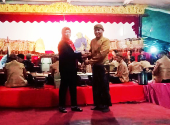 Bersih Desa Dan Tasyakuran Pemdes Bener Gelar Wayang Kulit.