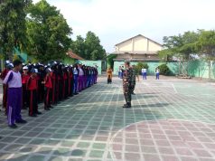 Babinsa Koramil 19/Trucuk Berikan Pelatihan PBB Dan Wawasan Kebangsaan Siswa SMPN 2 Trucuk Klaten